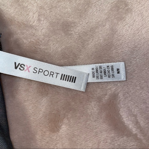 Victoria’s Secret sports bra size M - Picture 5 of 7